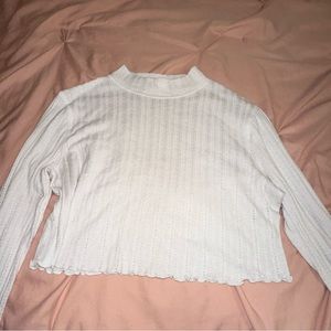 Aeropostale cropped long sleeve